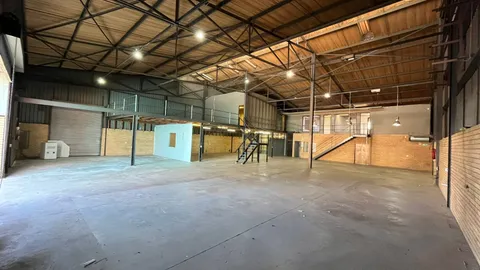 99 Theuns St, Hennopspark - 952m² - Industrial Unit - Available To Let - hennopspark (7)